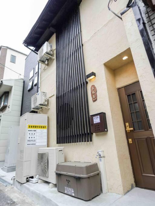 吉福屋/机场直达/3分步行地铁jr/14分usj/心斋桥/難波 Villa โอซาก้า ภายนอก รูปภาพ